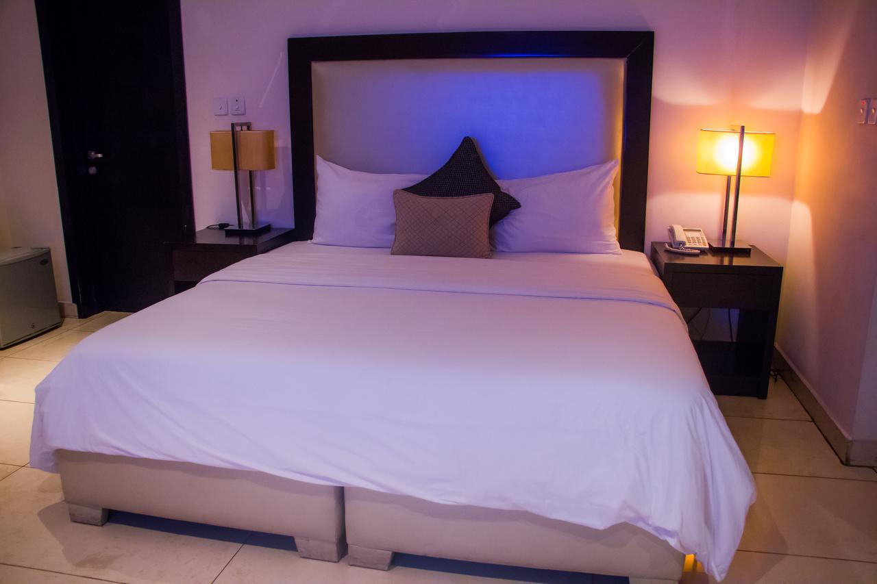 S & S Hotel & Suites Лаґос Екстер'єр фото