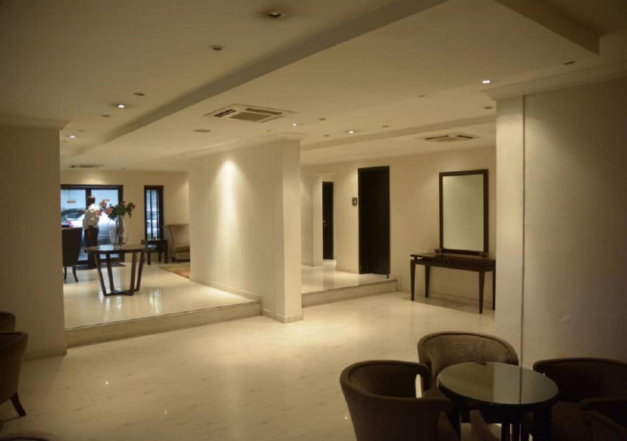 S & S Hotel & Suites Лаґос Екстер'єр фото