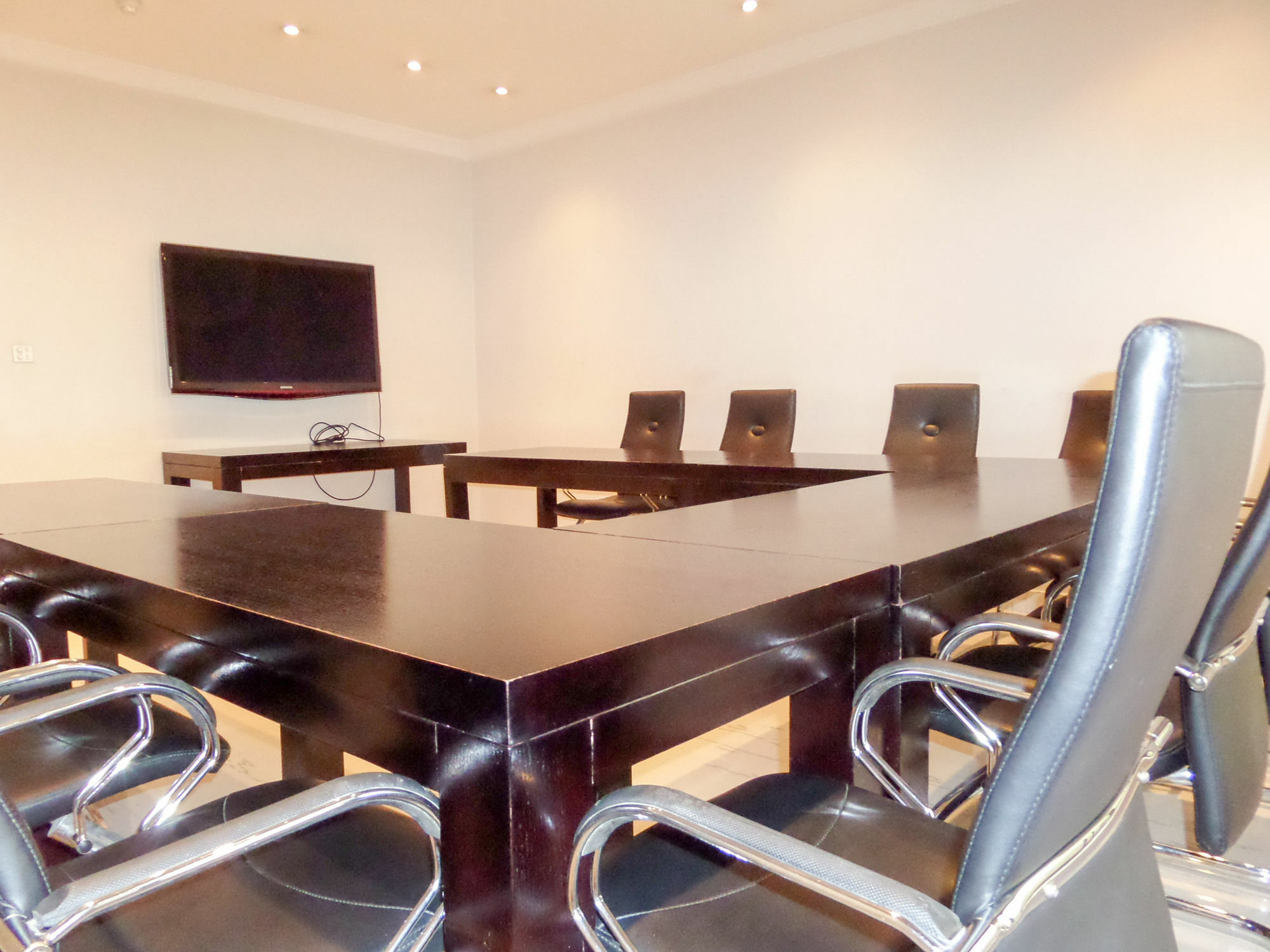 S & S Hotel & Suites Лаґос Екстер'єр фото