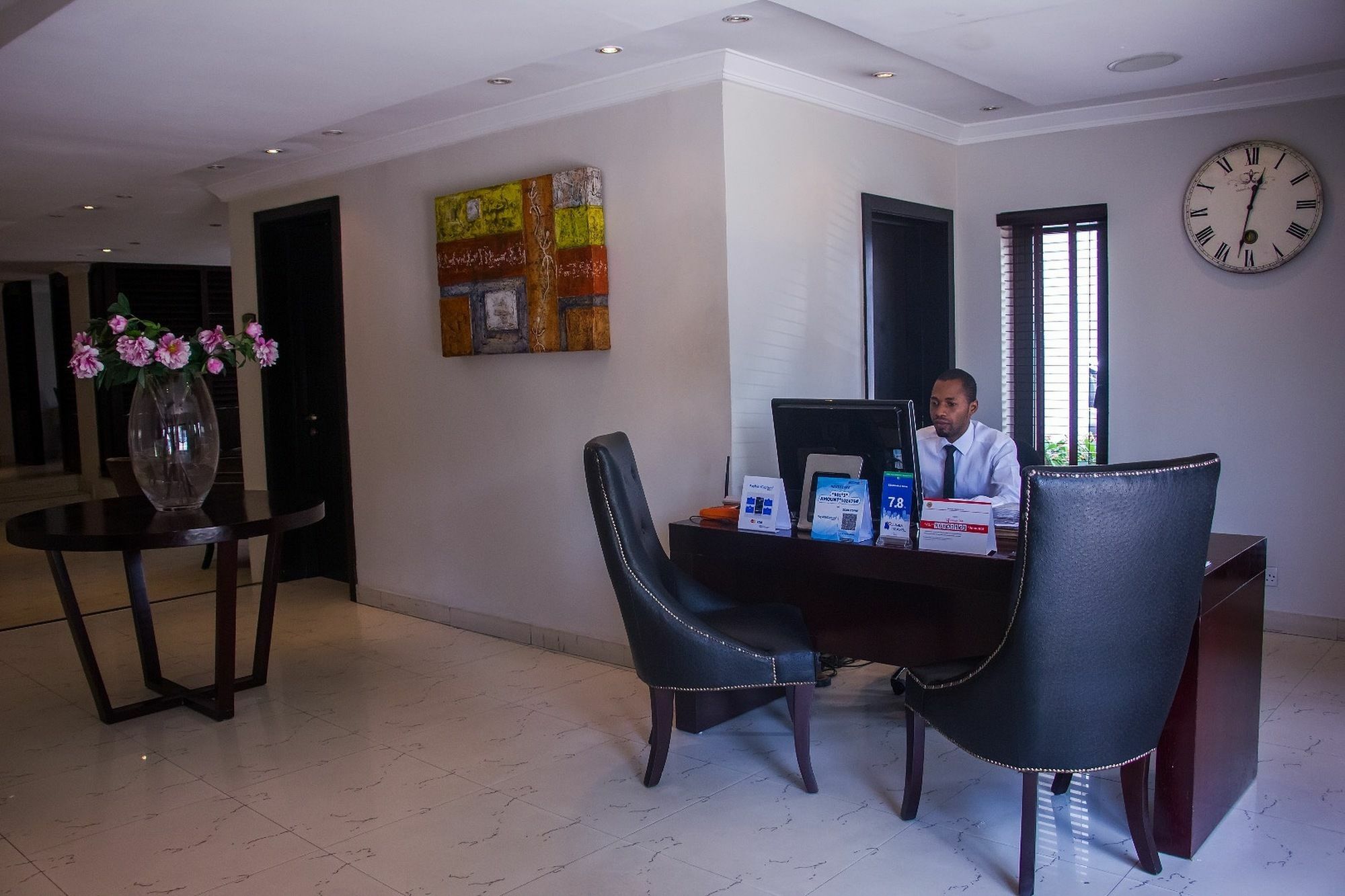 S & S Hotel & Suites Лаґос Екстер'єр фото